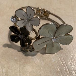 Floral Bracelet